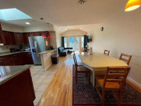 Business & Family Friendly Balcony Jacuzzi Free Park Jersey City